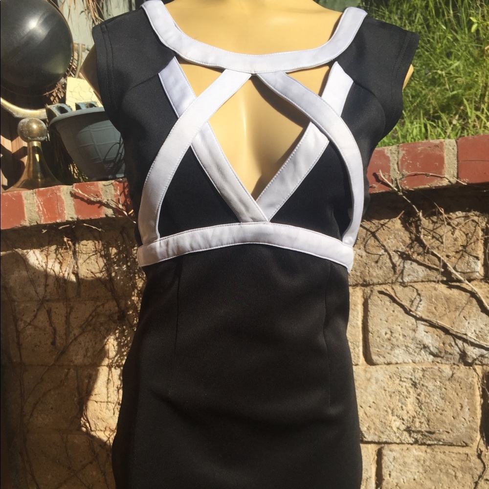 CALS geometric black white dress Size S